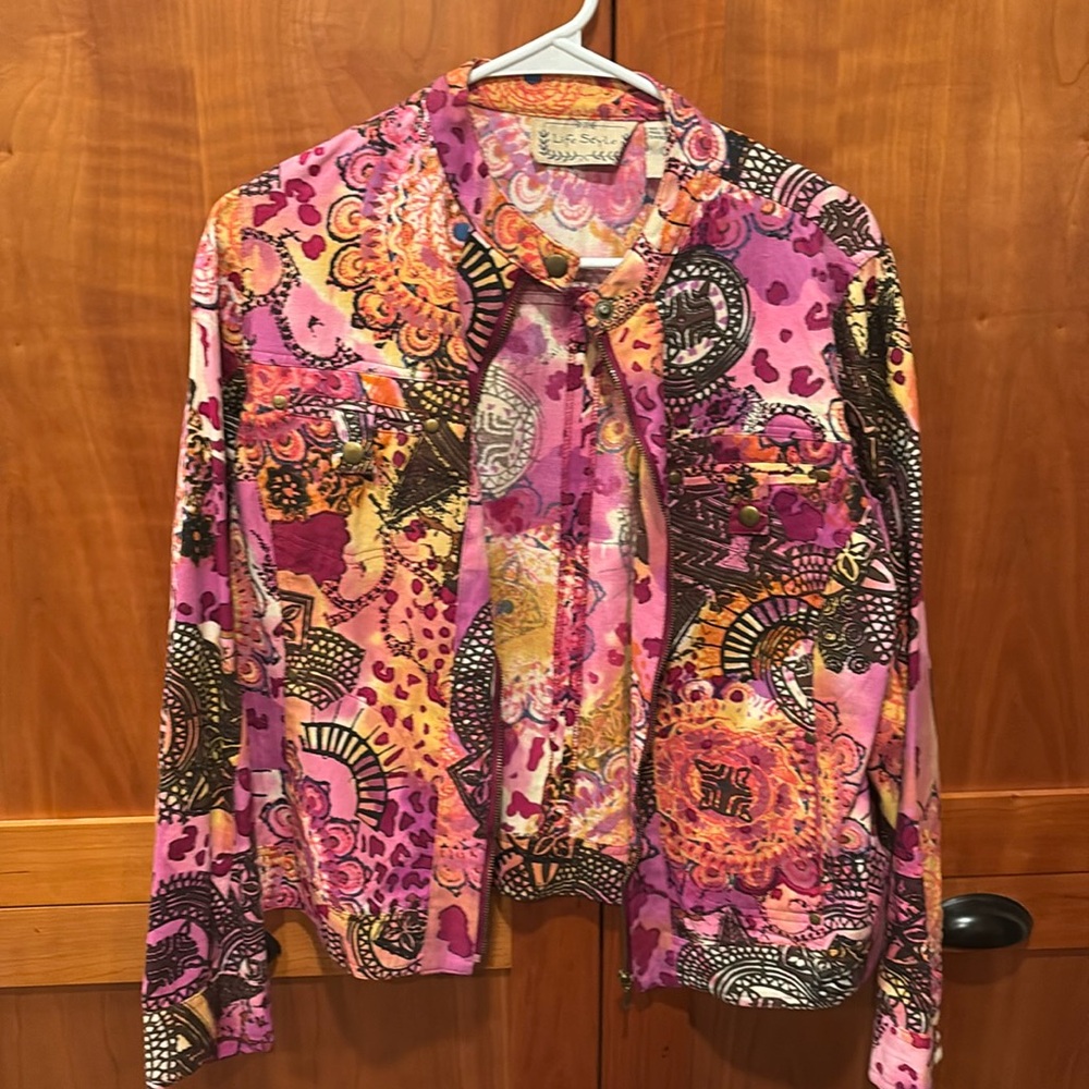 Stunning colors Jacket - Picture 1 of 3